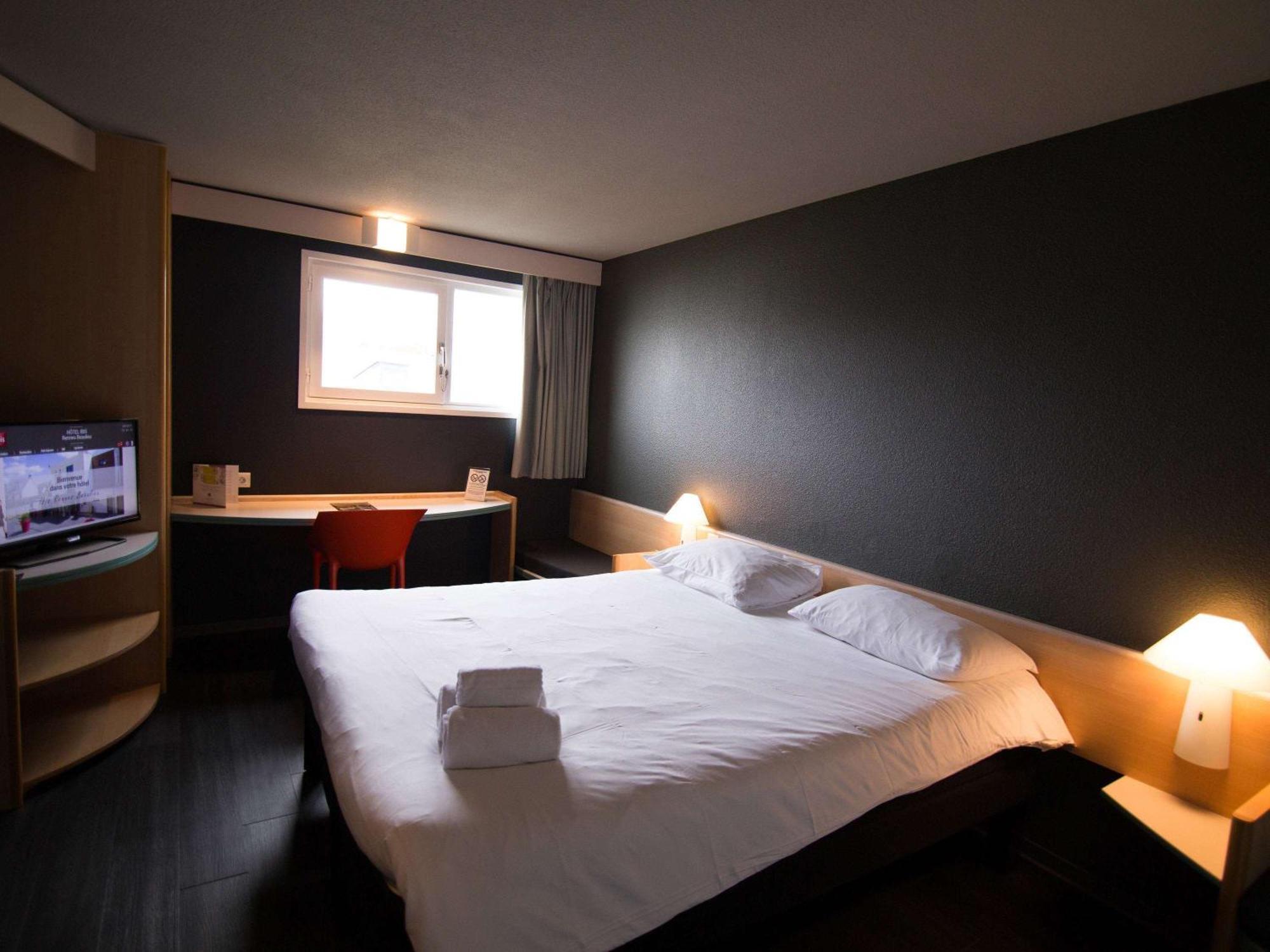 Ibis Rennes Beaulieu Hotel Cesson-Sevigne Exterior photo