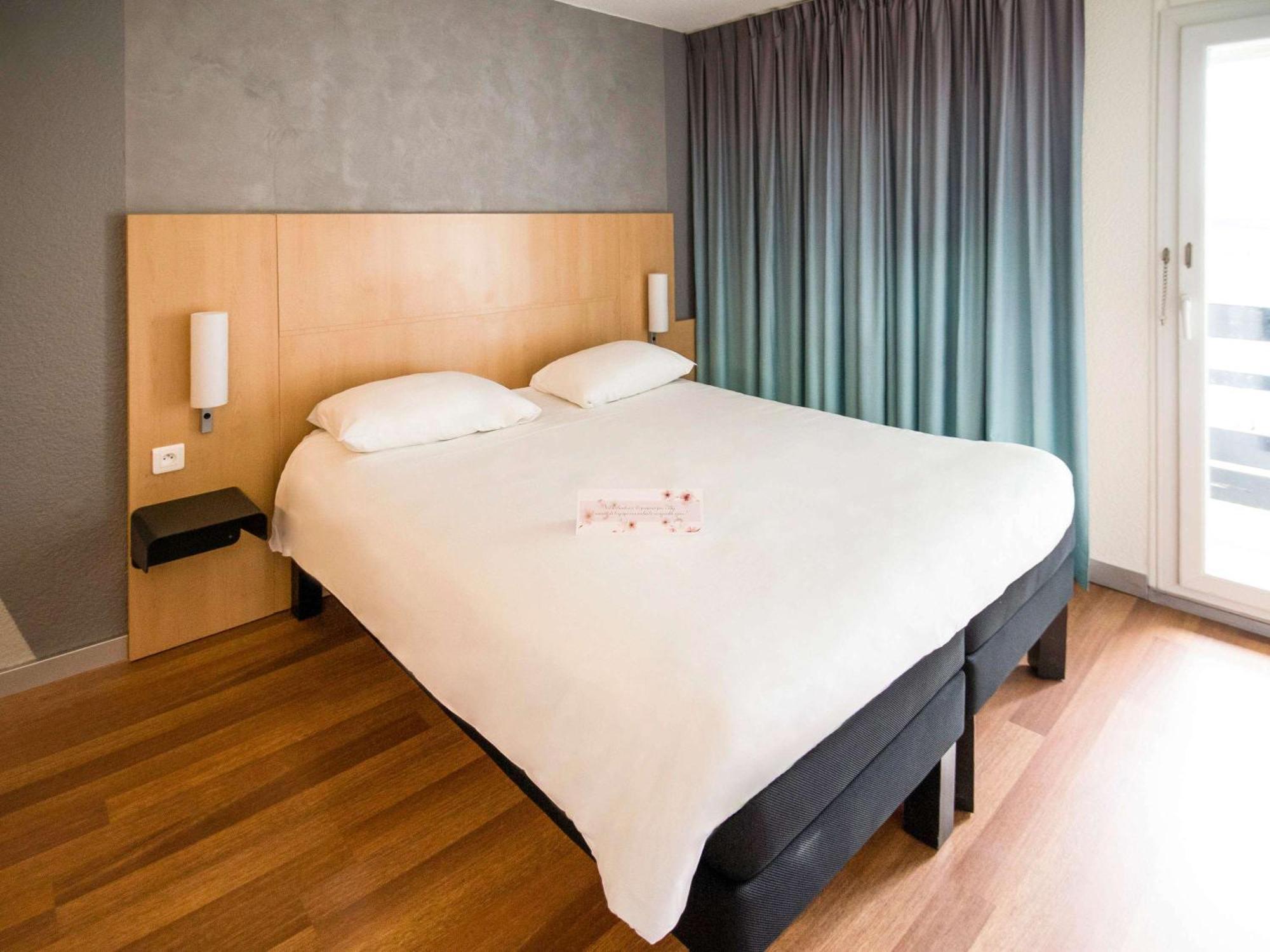 Ibis Rennes Beaulieu Hotel Cesson-Sevigne Exterior photo